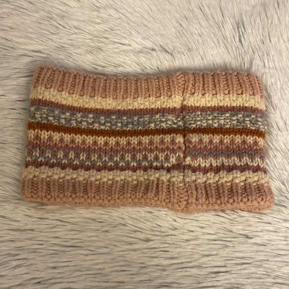 Zara Baby Scarp - Picture 2 of 3
